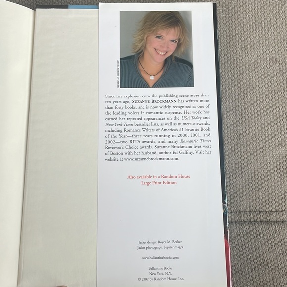 Force of Nature by Suzanne Brockmann - Picture 4 of 11